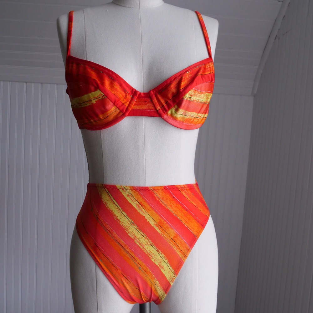 Gorgeous 1990s Gottex tangerine and gold bikini swimsuit size S/M